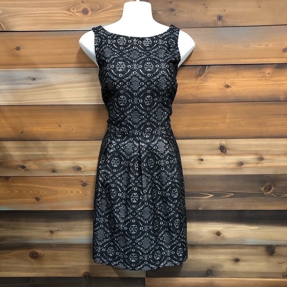 Banana Republic black lace sleeveless dress NEW Size 6 - Picture 10 of 10